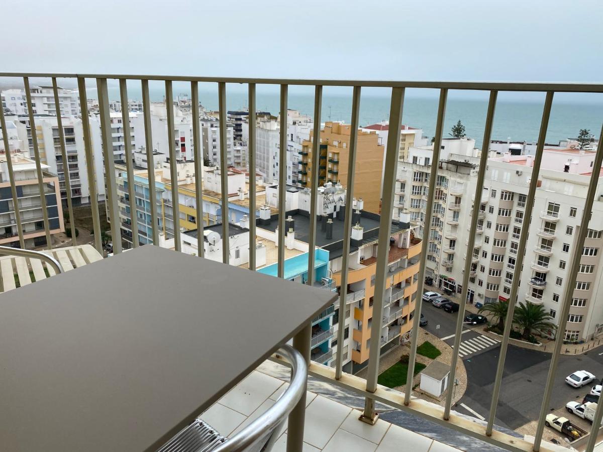 Armacao De Pera Apartment Exterior photo