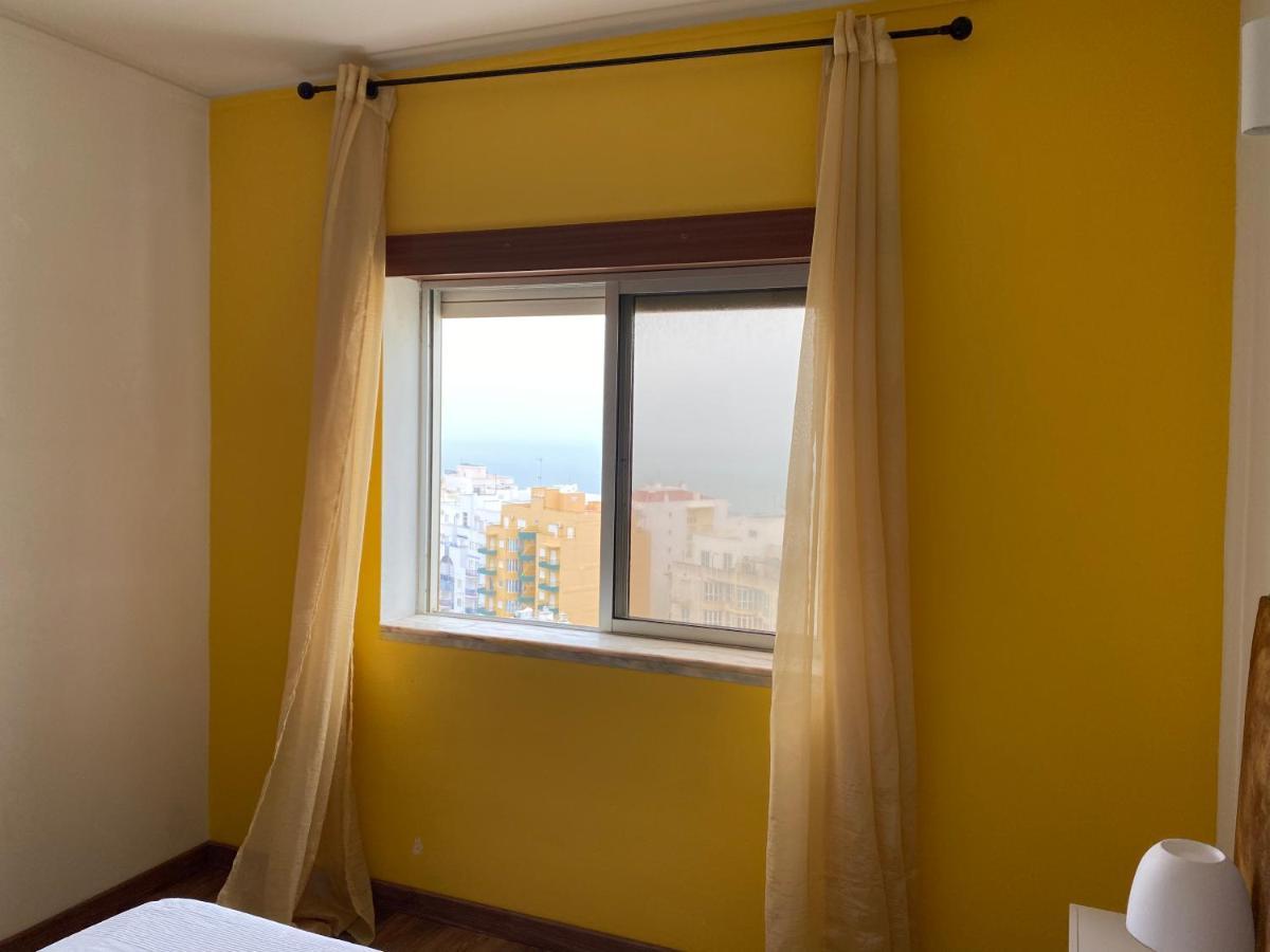Armacao De Pera Apartment Exterior photo